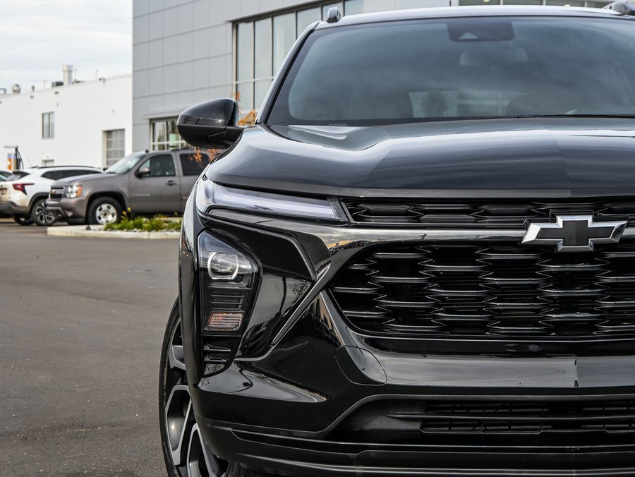 2025 Chevrolet Trax 2RS Black
