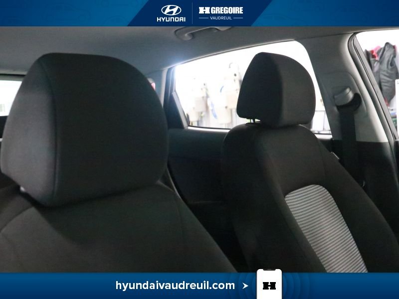 Hyundai Kona YR827 | 2.0L Essential FWD 2021 Noir Laval - photo #28