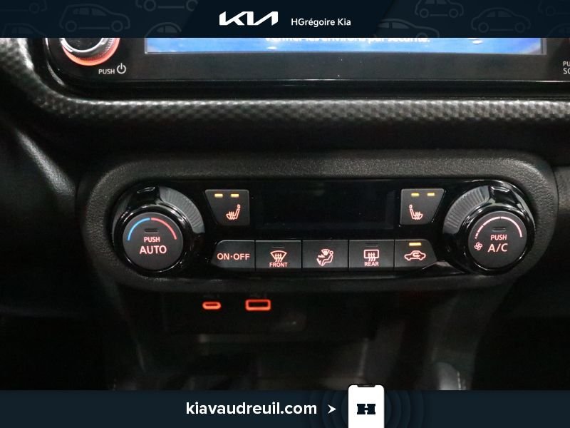 2021 Nissan Kicks Blue Laval - photo #21