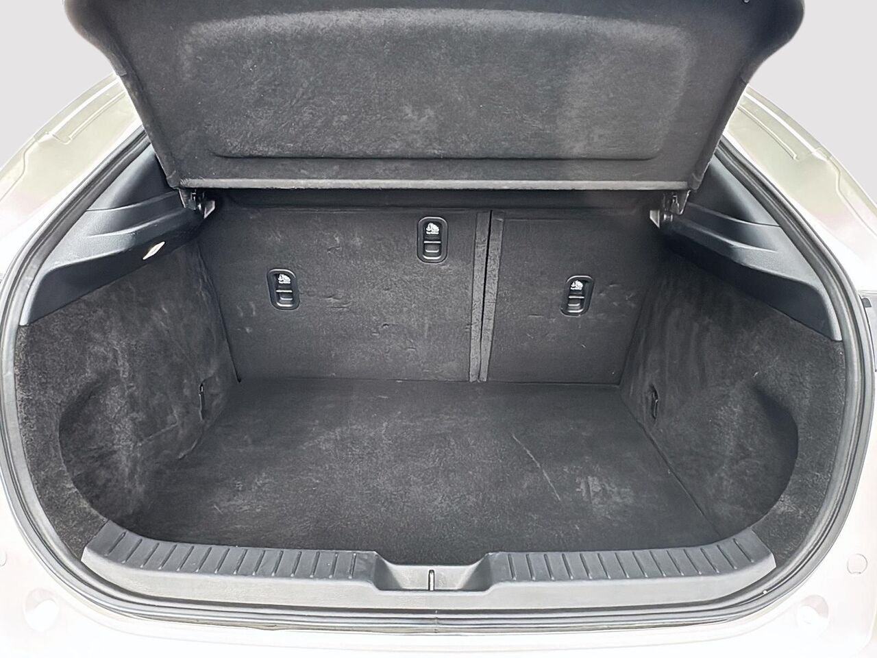 Mazda CX-30 2025 Blanc Rouyn-Noranda - photo #6