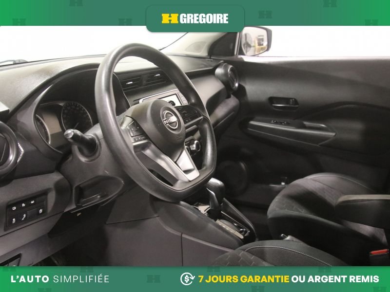 2022 Nissan Kicks Grey Blainville - photo #11