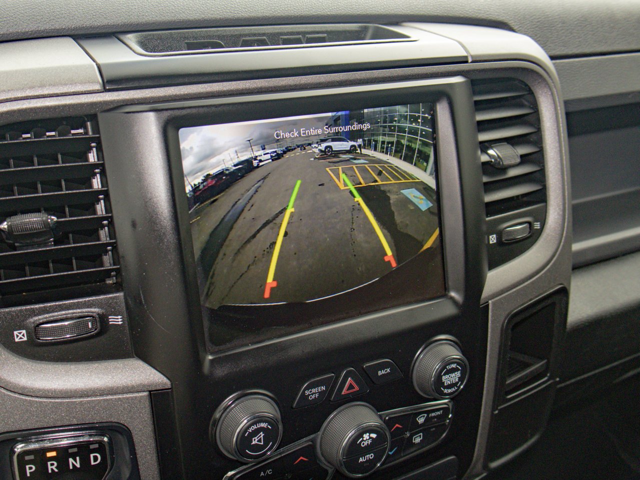 2020 Ram 1500 Classic Express 4x4 Crew Cab 5'7 Box Grey Sherwood Park - photo #27