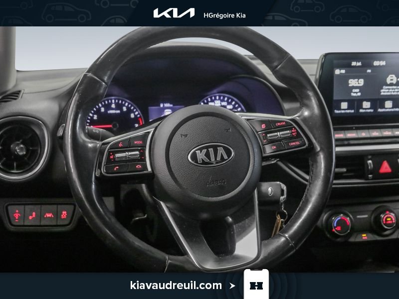 2020 Kia Forte White Laval - photo #12