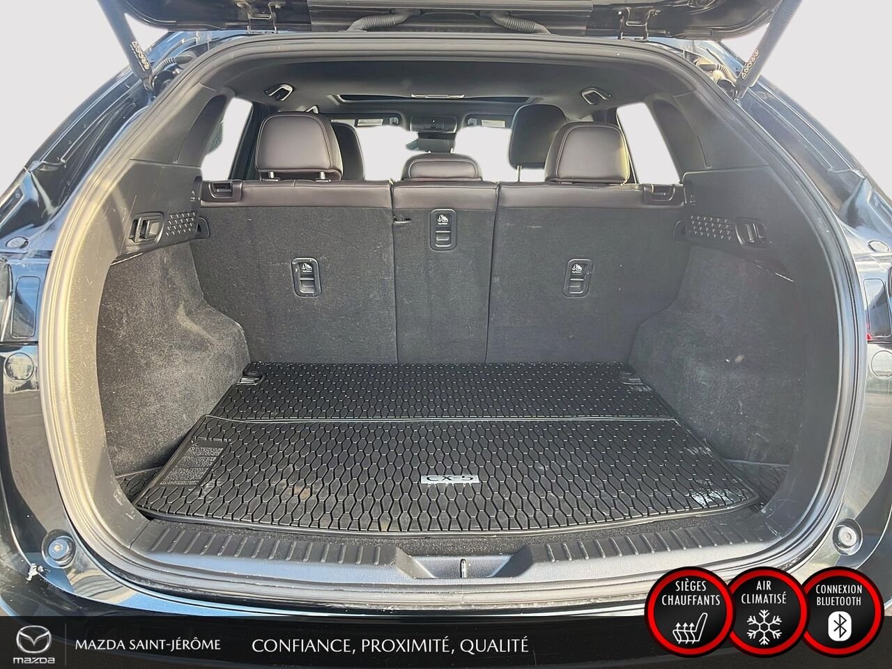 2022 Mazda CX-5 Signature | AWD | TOIT OUVRANT | CUIR NAPPA | NAVIGATION | TÊTE HAUTE Black Saint-Jérôme - photo #24