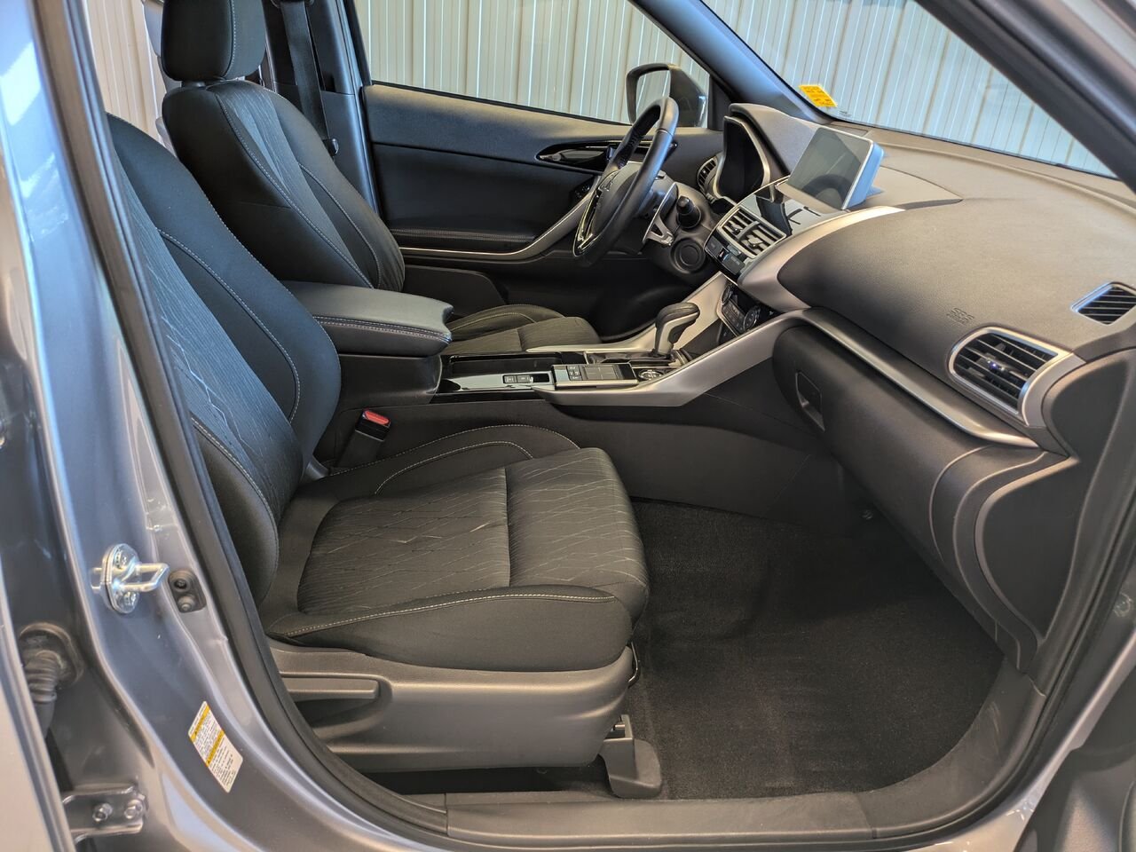 2020 Mitsubishi Eclipse Cross Grey Gatineau - photo #14