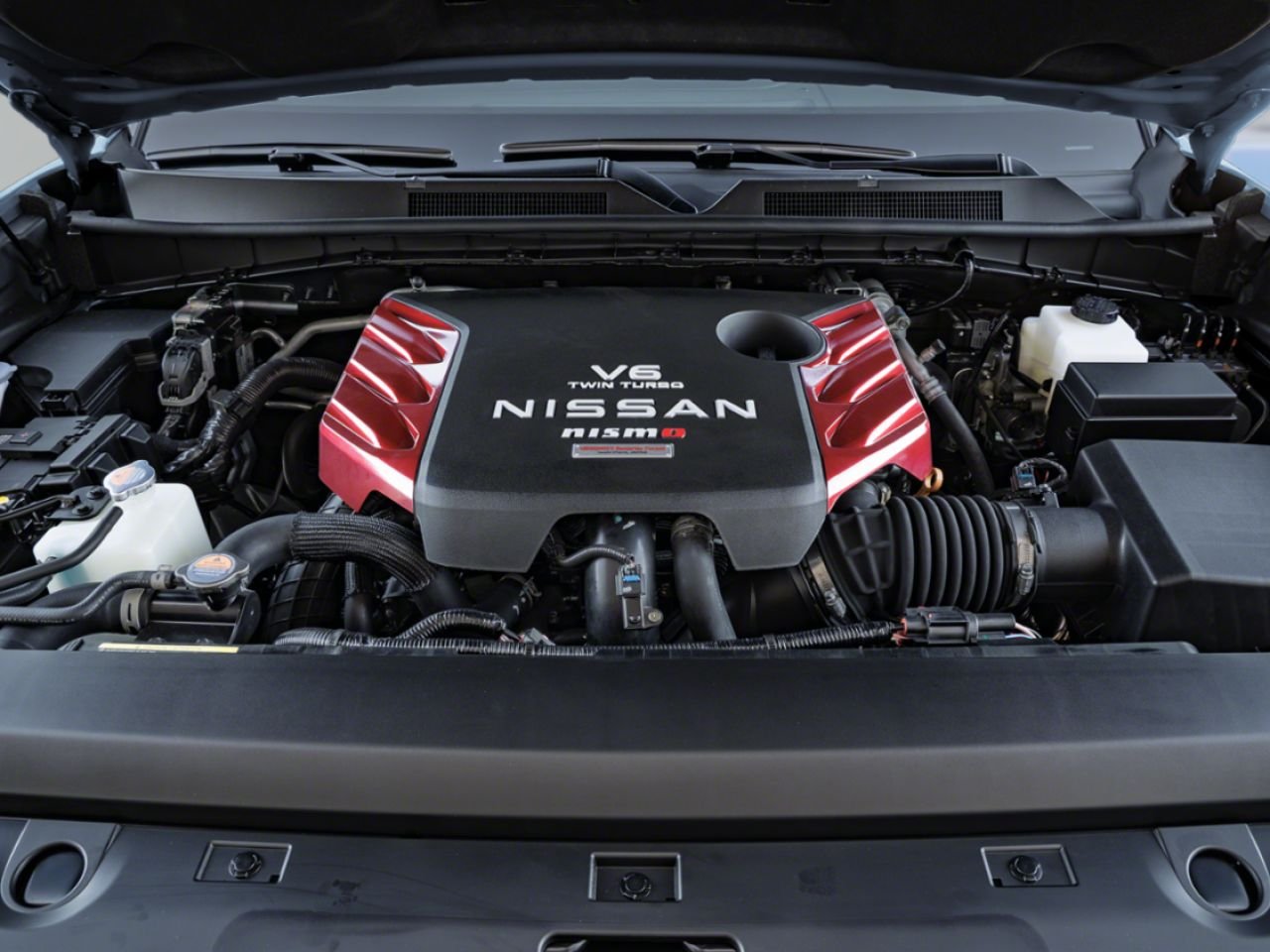 2026 Nissan Armada NISMO Stealth Gray Joliette - photo #4