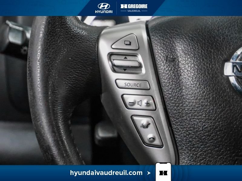 2016 Nissan Versa Note Red Blainville - photo #20