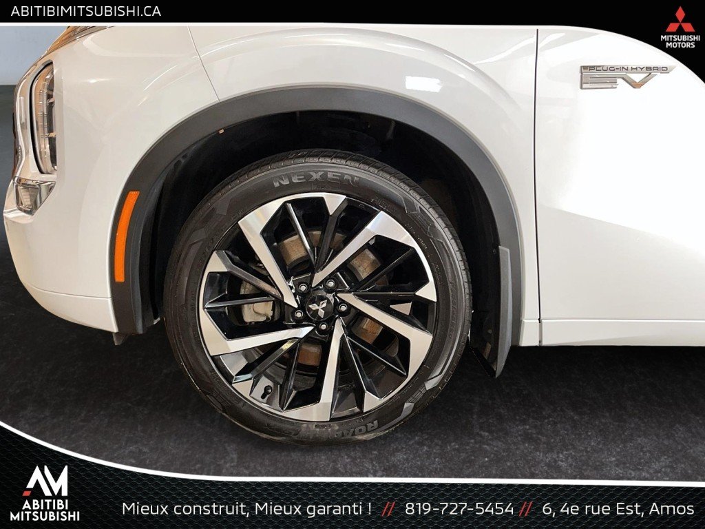 2023 Mitsubishi Outlander Plug-In Hybrid White Amos - photo #22