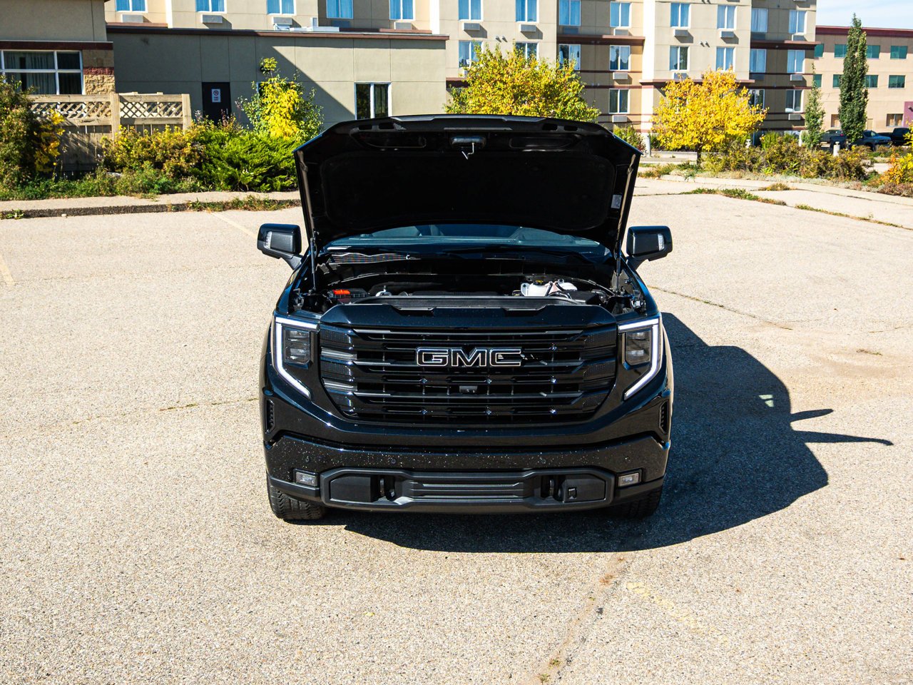 2026 GMC Sierra 1500 4WD Crew Cab 147 Elevation Black Sherwood Park - photo #9