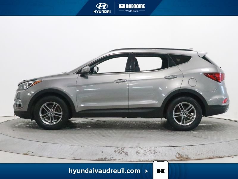 2017 Hyundai Santa Fe Grey Laval - photo #5