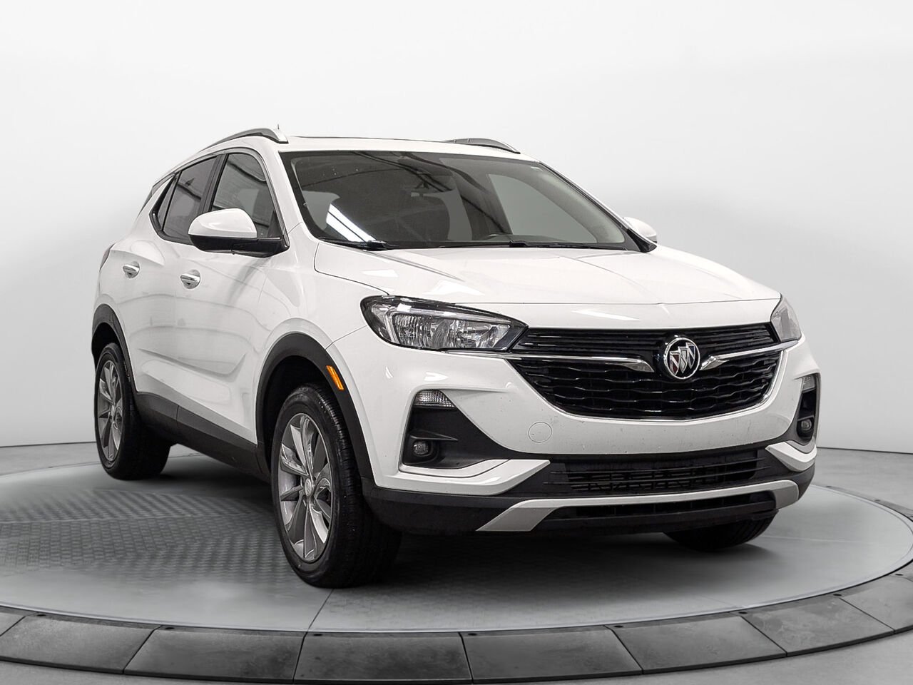 BUICK ENCORE GX AWD Select Toit Pano Sièges Chauffants 2023 Blanc Sherbrooke - photo #1