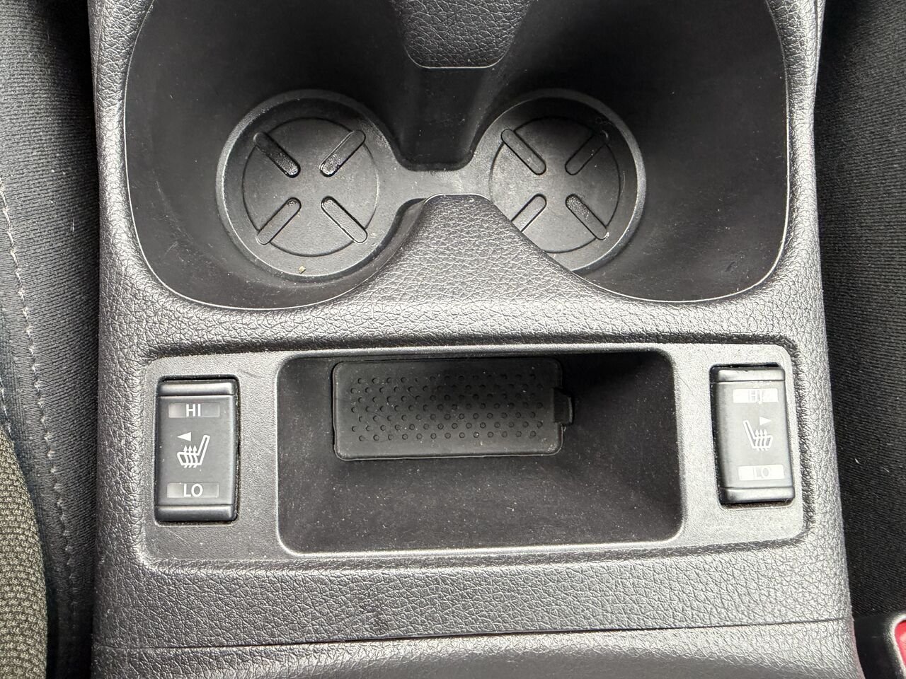 Nissan Rogue Traction avant 4 portes SV 2015 Gris Châteauguay - photo #27