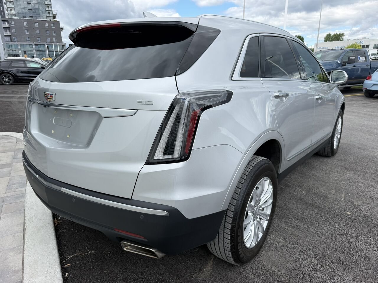 2019 Cadillac XT5 LUXURY AWD V6 3.6L Silver Laval - photo #12