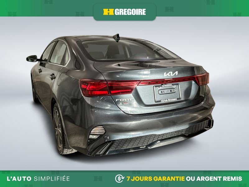 2022 Kia Forte Black Blainville - photo #5