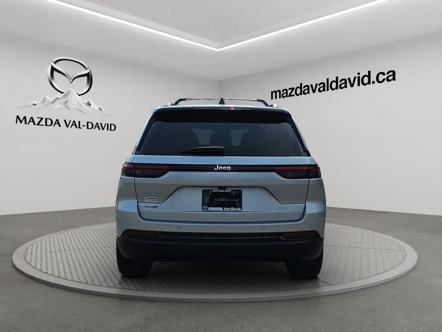 Jeep Grand Cherokee 4xe Hybride rechargeable 4x4, sièges en cuir chauffants, volant chauffant, navigation, régulateur 2022 Argent