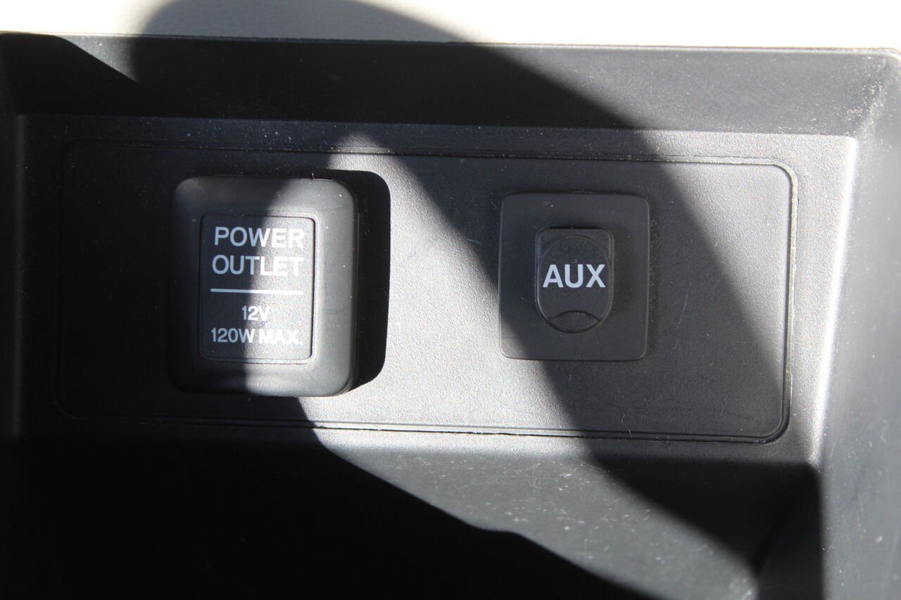 2011 Honda Pilot VIN: 5FNYF4H48BB505062 Grey Sainte-Rose - photo #17