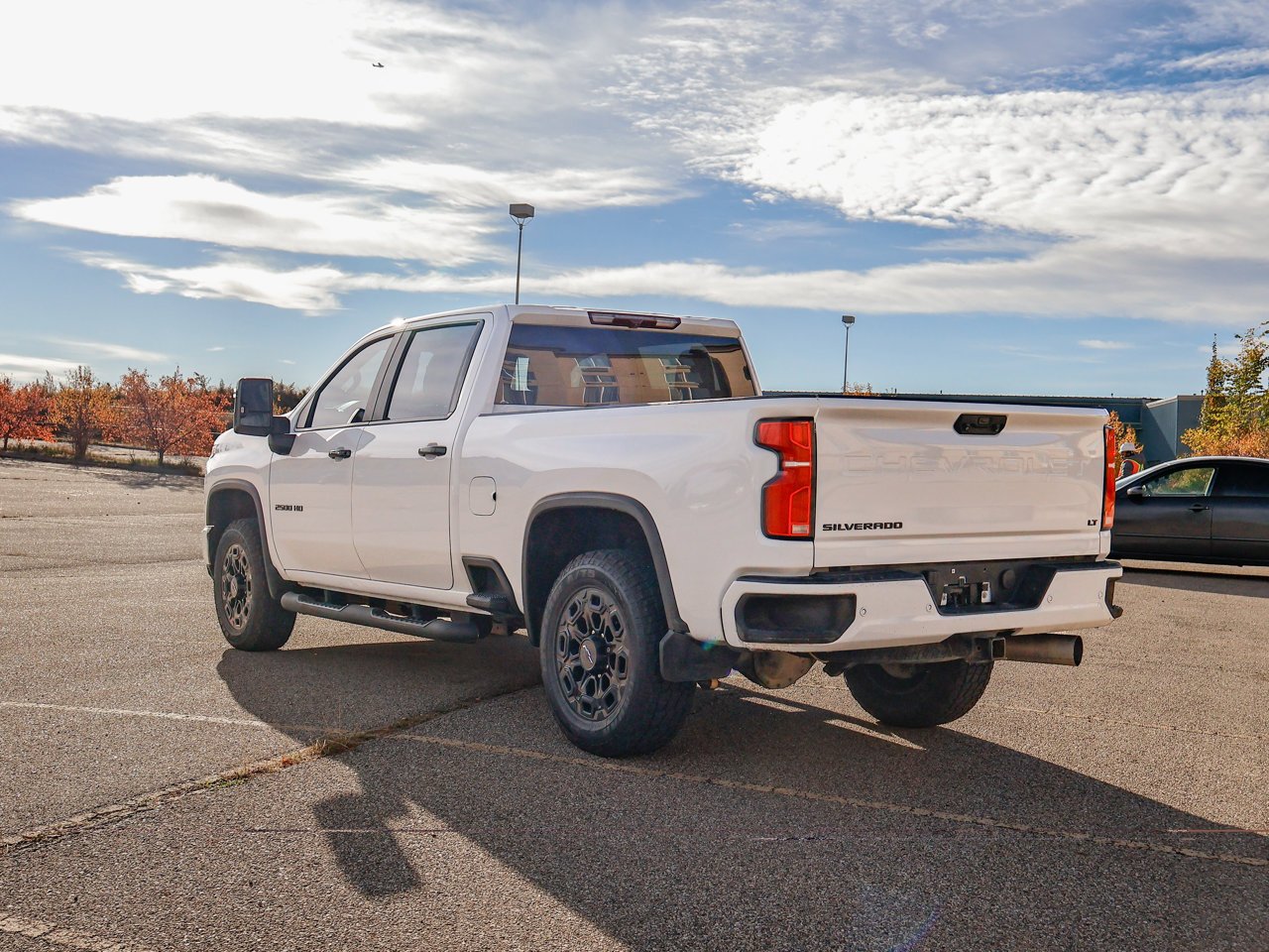 2024 Chevrolet Silverado 2500HD 4WD Crew Cab 159 LT White Sherwood Park - photo #8