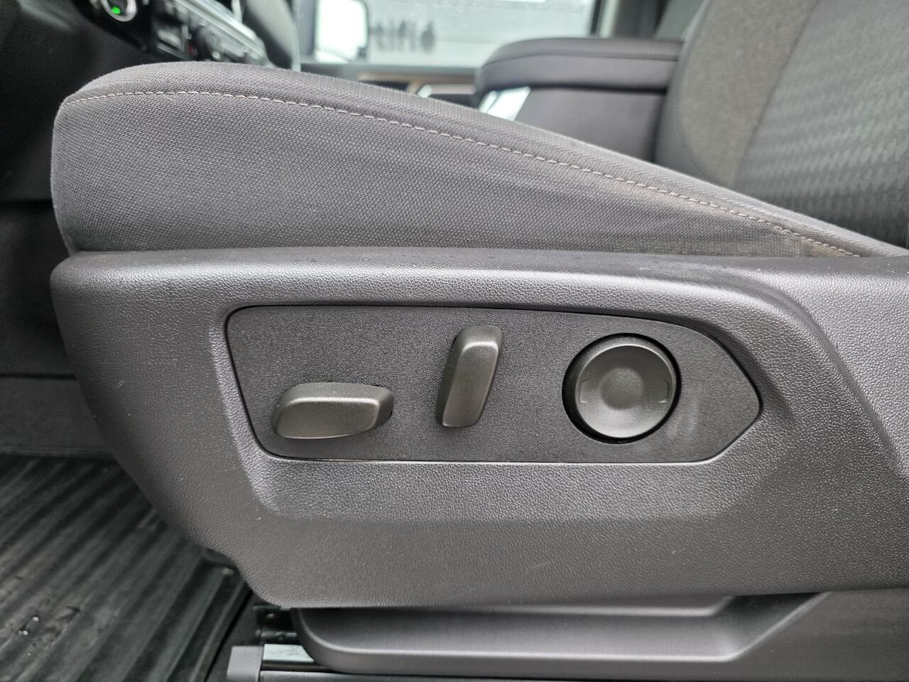 Chevrolet Silverado 2500HD LT TrailBoss 4X4 2025 Vert Mont-Laurier - photo #20