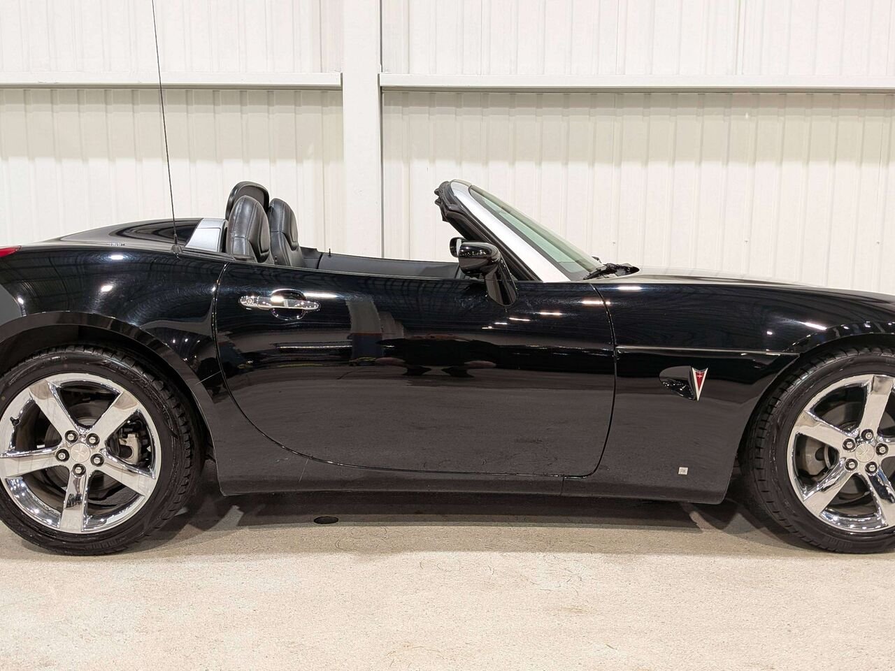 2007 Pontiac Solstice 2dr Convertible Black Val-David - photo #7