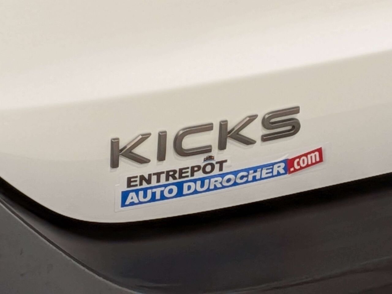 2026 Nissan Kicks S AWD White Val-David - photo #34