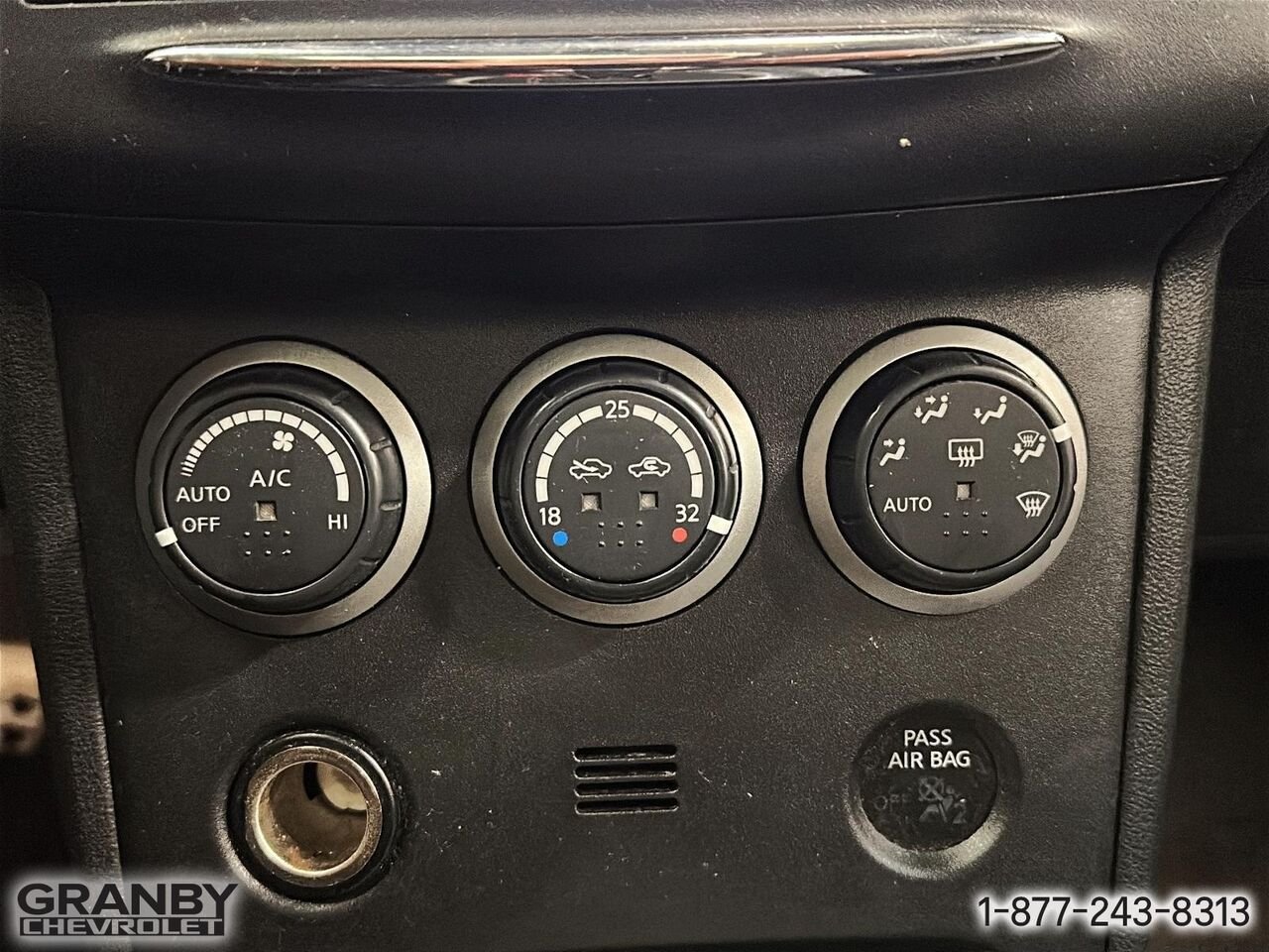 Nissan Rogue SL AWD | G3677A 2012 Noir Granby - photo #17