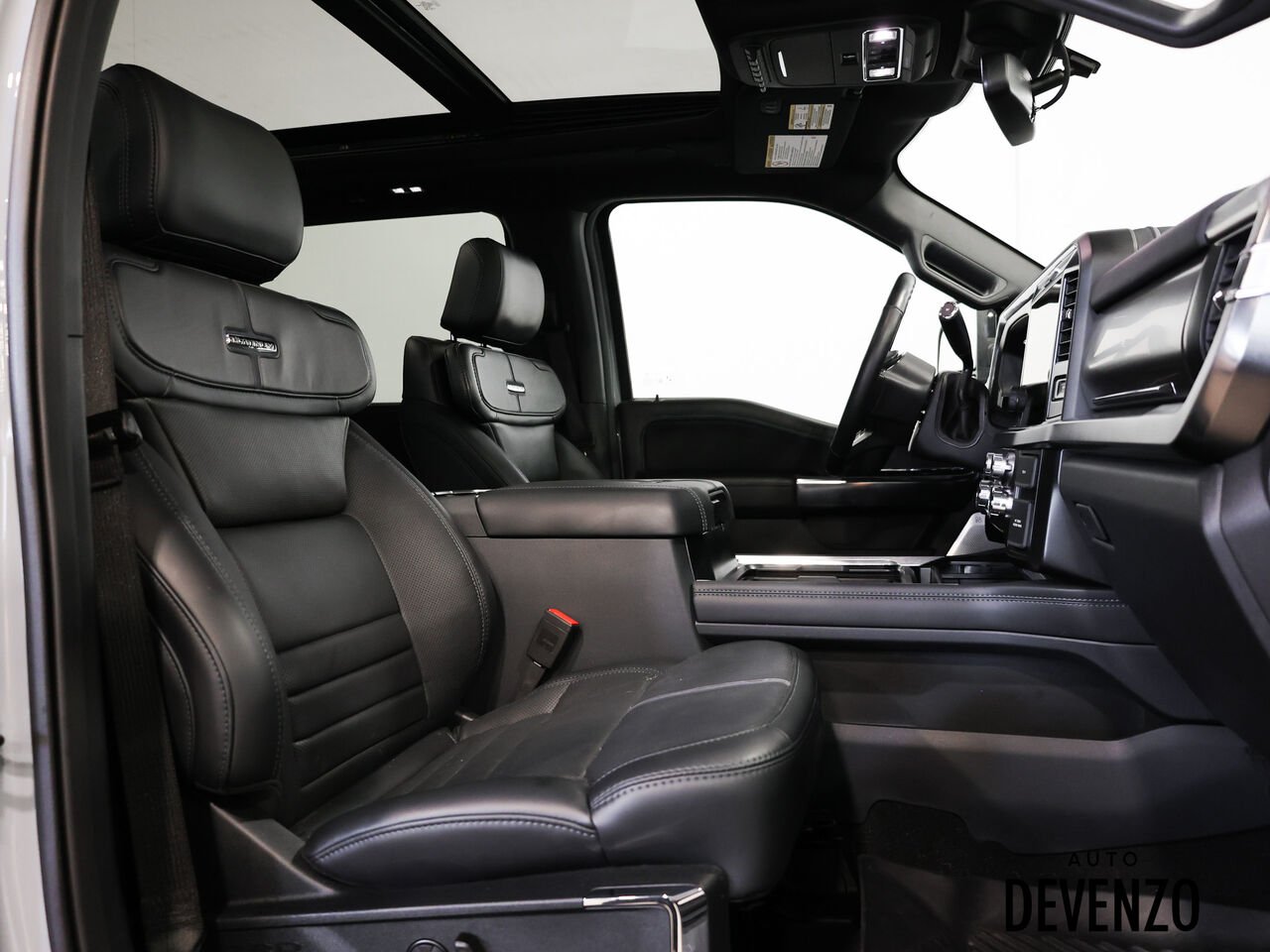 2026 Ford Super Duty F-250 SRW Blue Saint-Eustache - photo #6