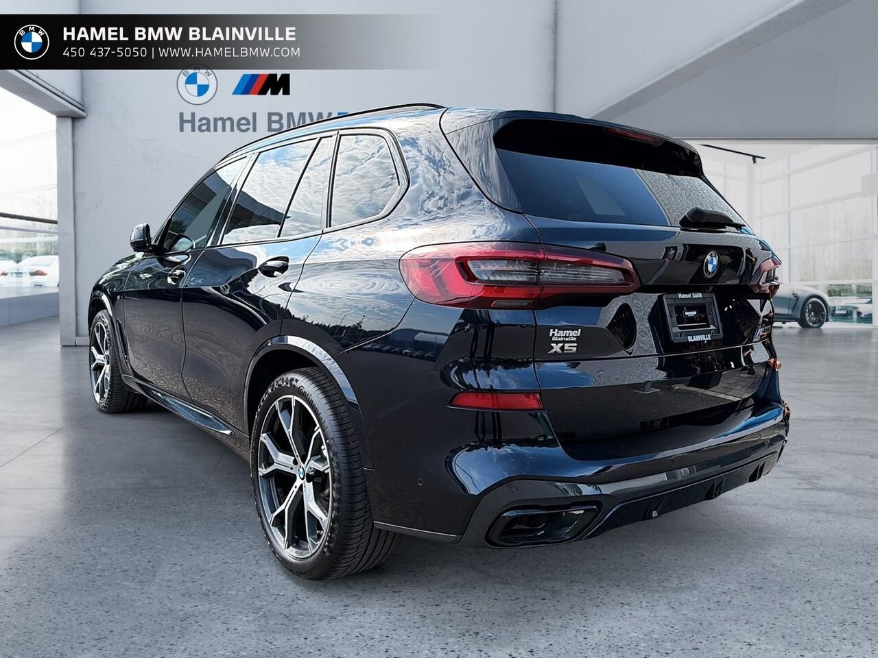 BMW X5 M50i véhicule d'activités sportives 2022 Bleu Blainville - photo #3