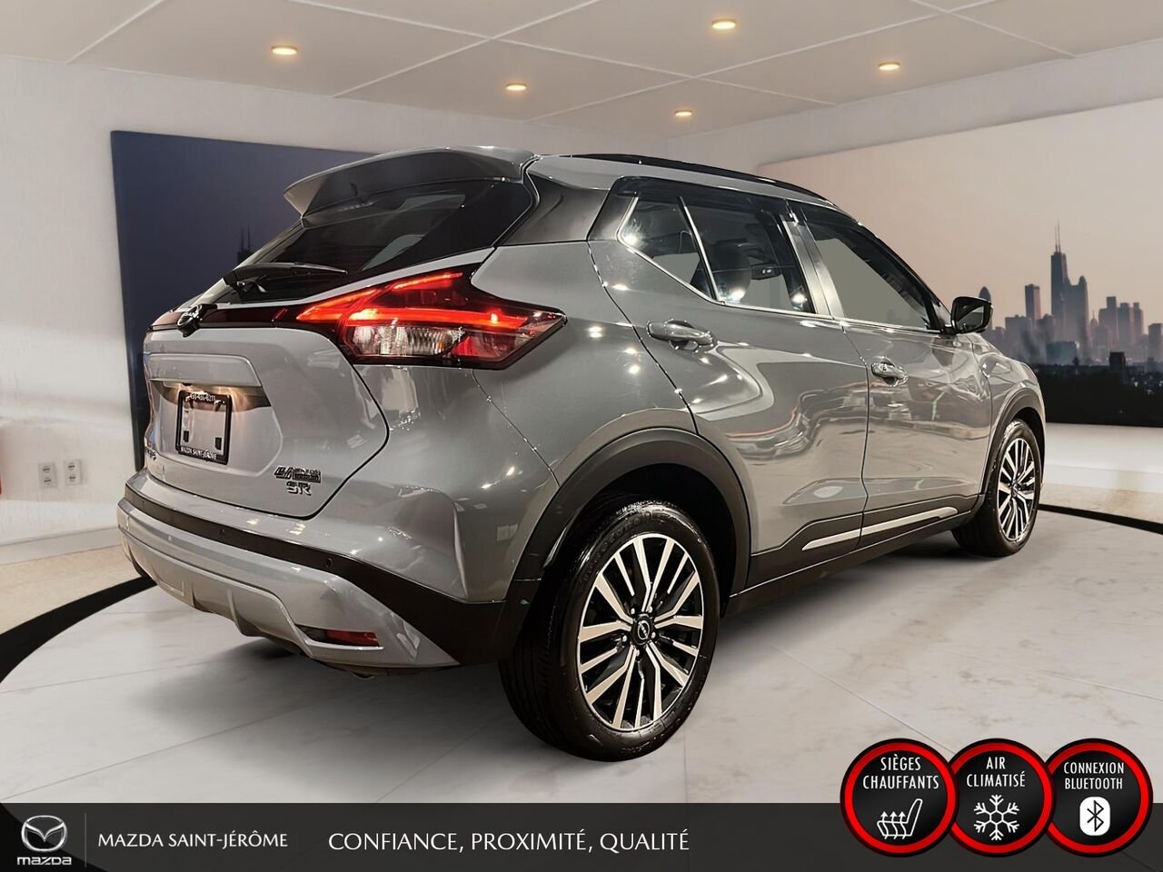 2023 Nissan Kicks Grey Ste-Agathe des Monts - photo #5