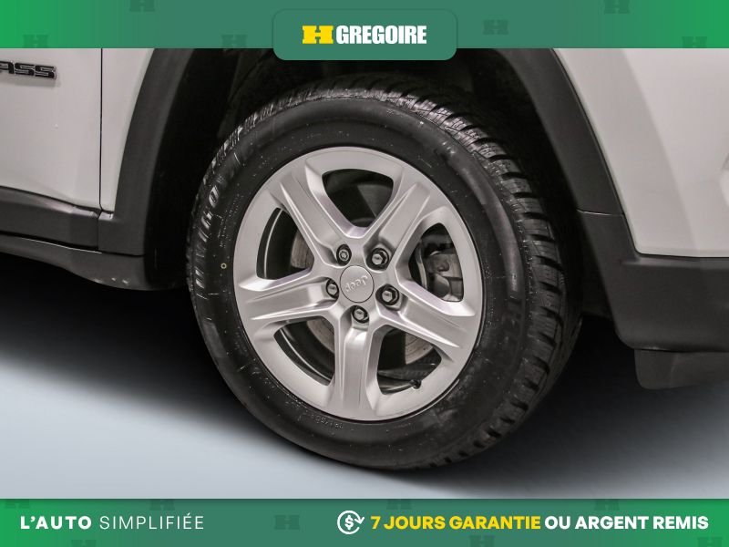 2023 Jeep Compass White Blainville - photo #29