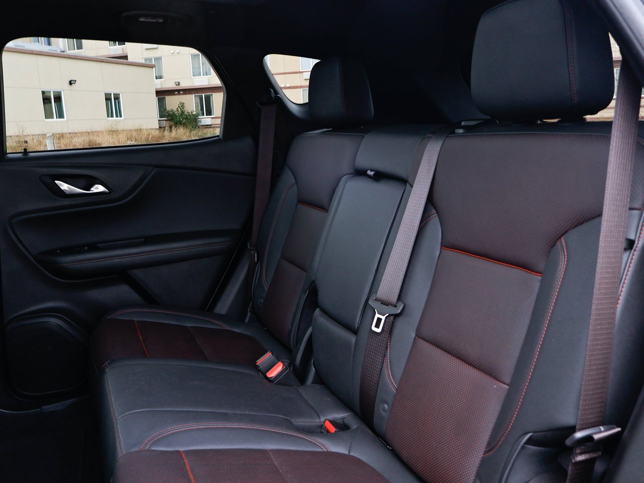 2024 Chevrolet Blazer AWD 4dr RS Grey Sherwood Park - photo #26
