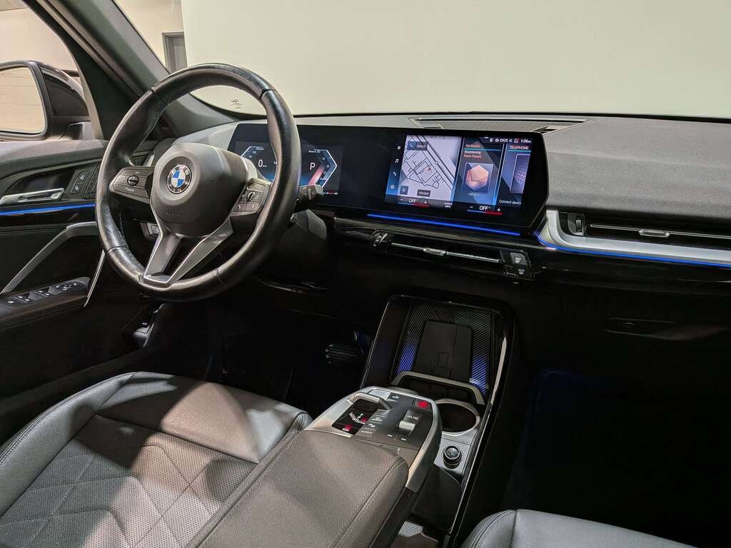 BMW X1 xDrive28i Sports Activity Vehicle 2023 Noir Val-David - photo #18