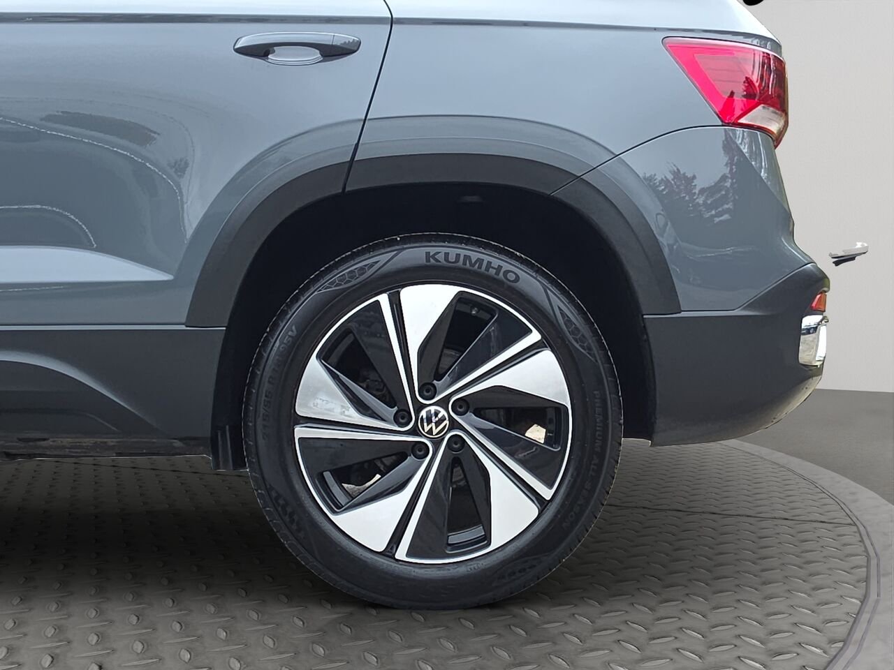 Volkswagen Taos Comfortline 2024 Gris Val-David - photo #28