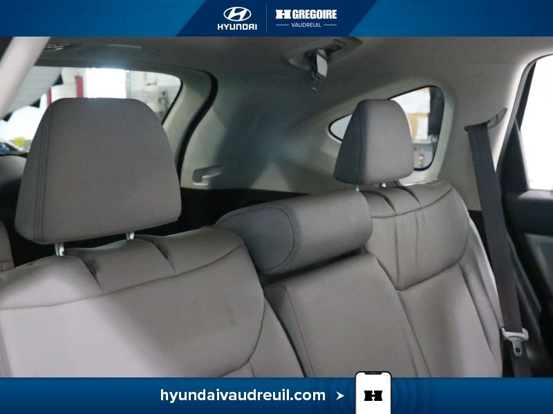 2015 Honda CRV Red Laval - photo #30