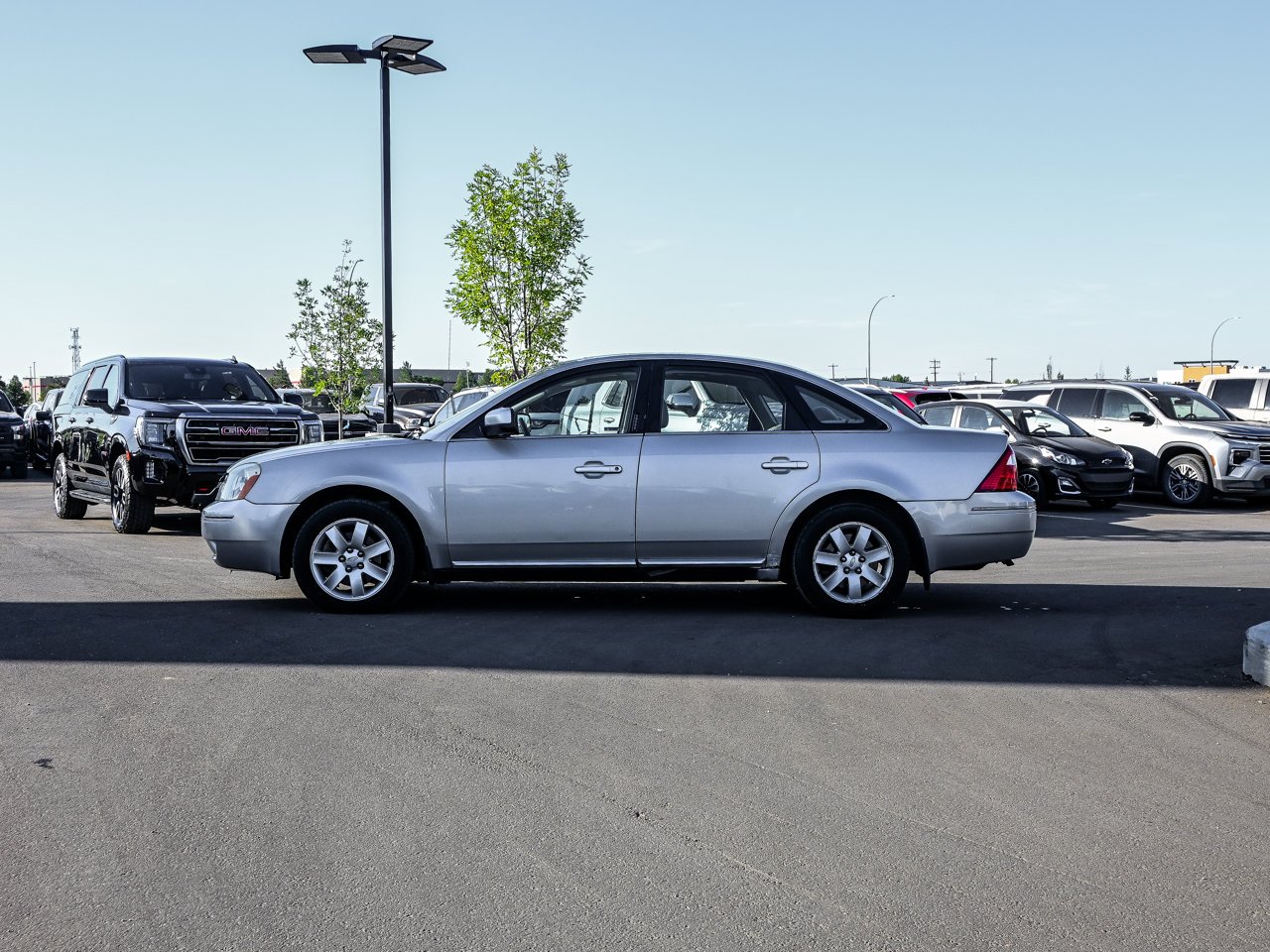2006 Ford Five Hundred 4dr Sdn SEL AWD Grey Sherwood Park - photo #10