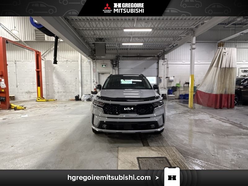 Kia Sorento SX *AWD* 6 Passager Cuir Toit Mags Carplay 2023 Gris