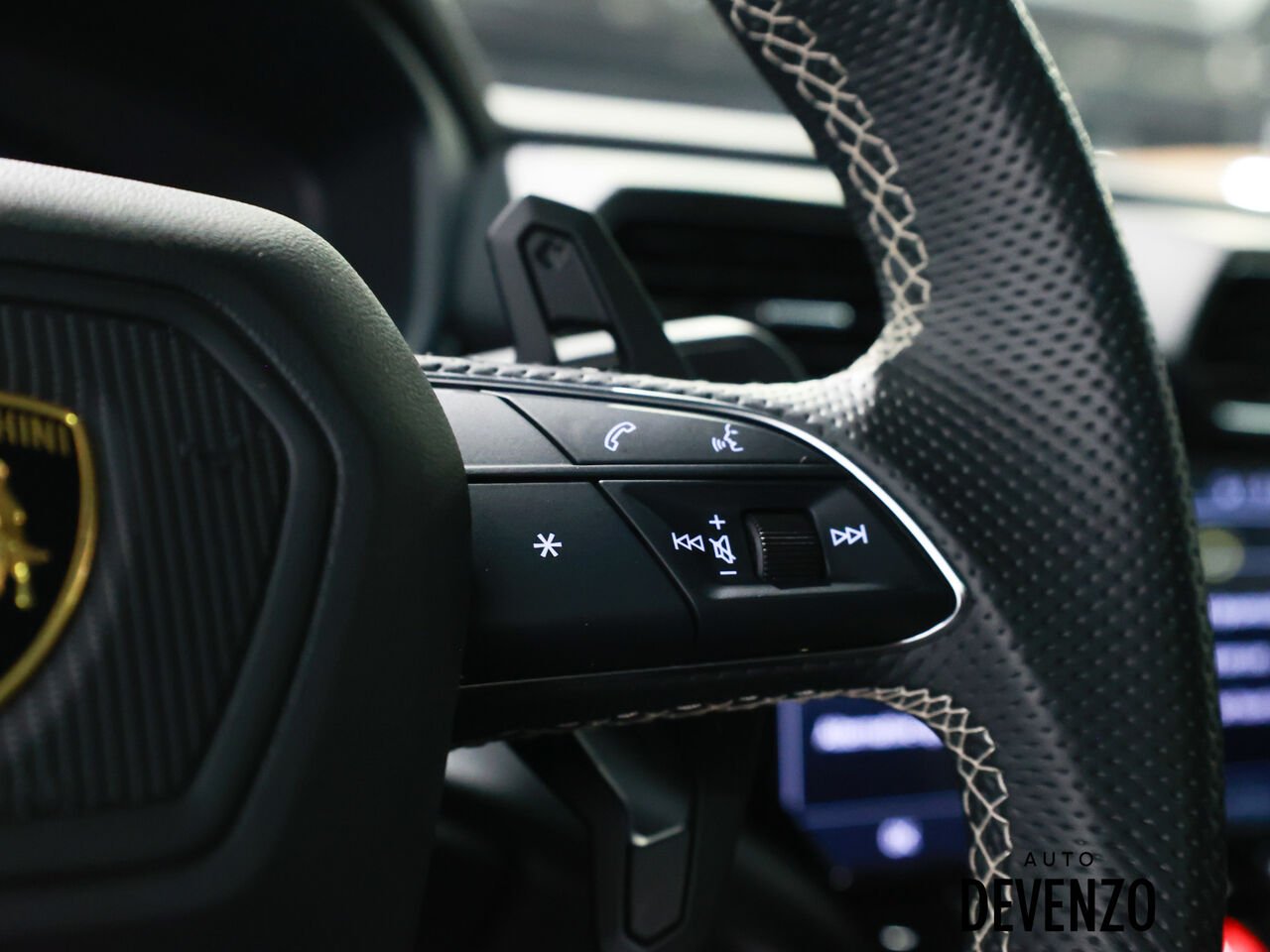 2022 Lamborghini Urus White Saint-Eustache - photo #18
