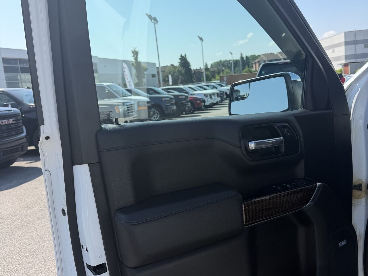 GMC SIERRA K1500 ELEVATION Elevation cabine multiplace 4RM 157 po 2021 Blanc Gatineau - photo #1