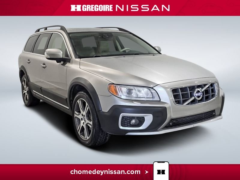 Volvo XC70 2012 Beige Laval - photo #0