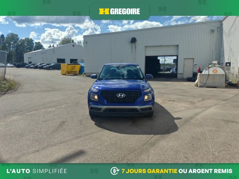 2023 Hyundai Venue Blue Laval - photo #1