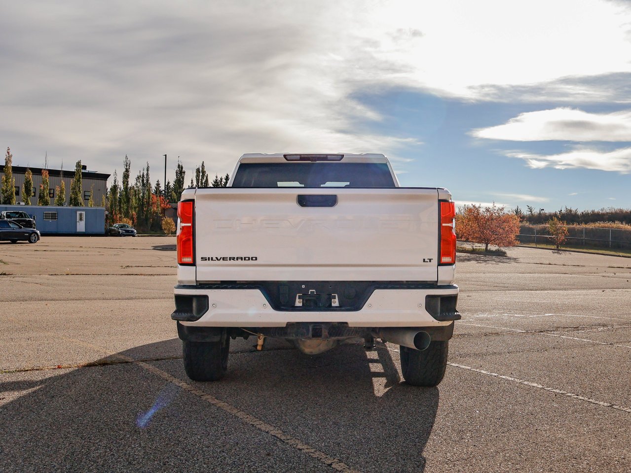 2024 Chevrolet Silverado 2500HD 4WD Crew Cab 159 LT White Sherwood Park - photo #9