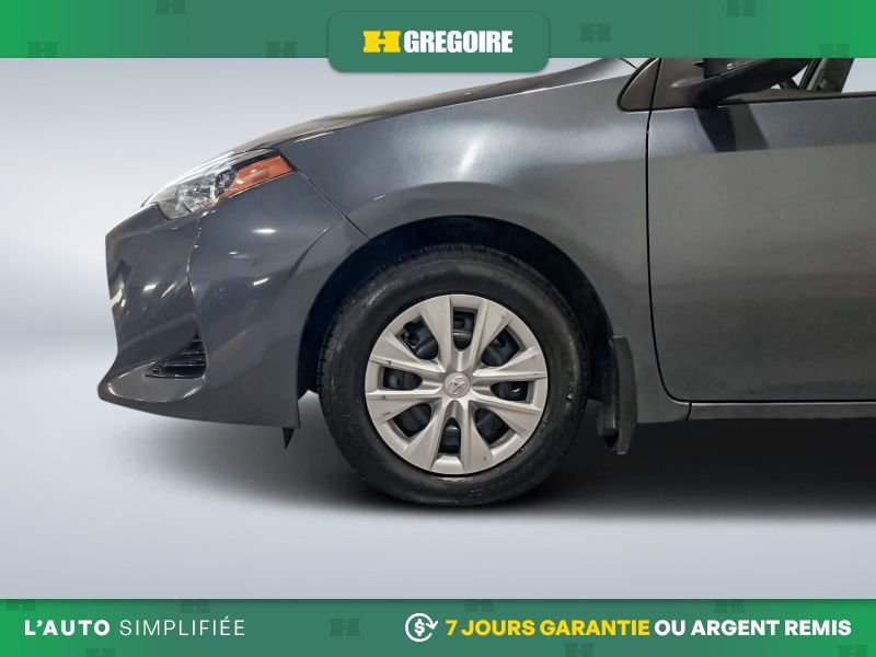 Toyota Corolla 822839 | LE * Bluetooth * Caméra * Bancs Chauffants * 2019 Gris Laval - photo #11