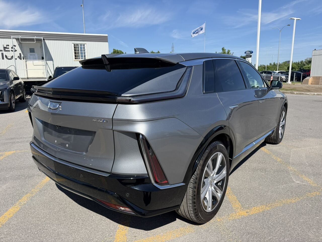 2024 Cadillac LYRIQ Tech FINANCEMENT À PARTIR 0.99% Grey Laval - photo #13