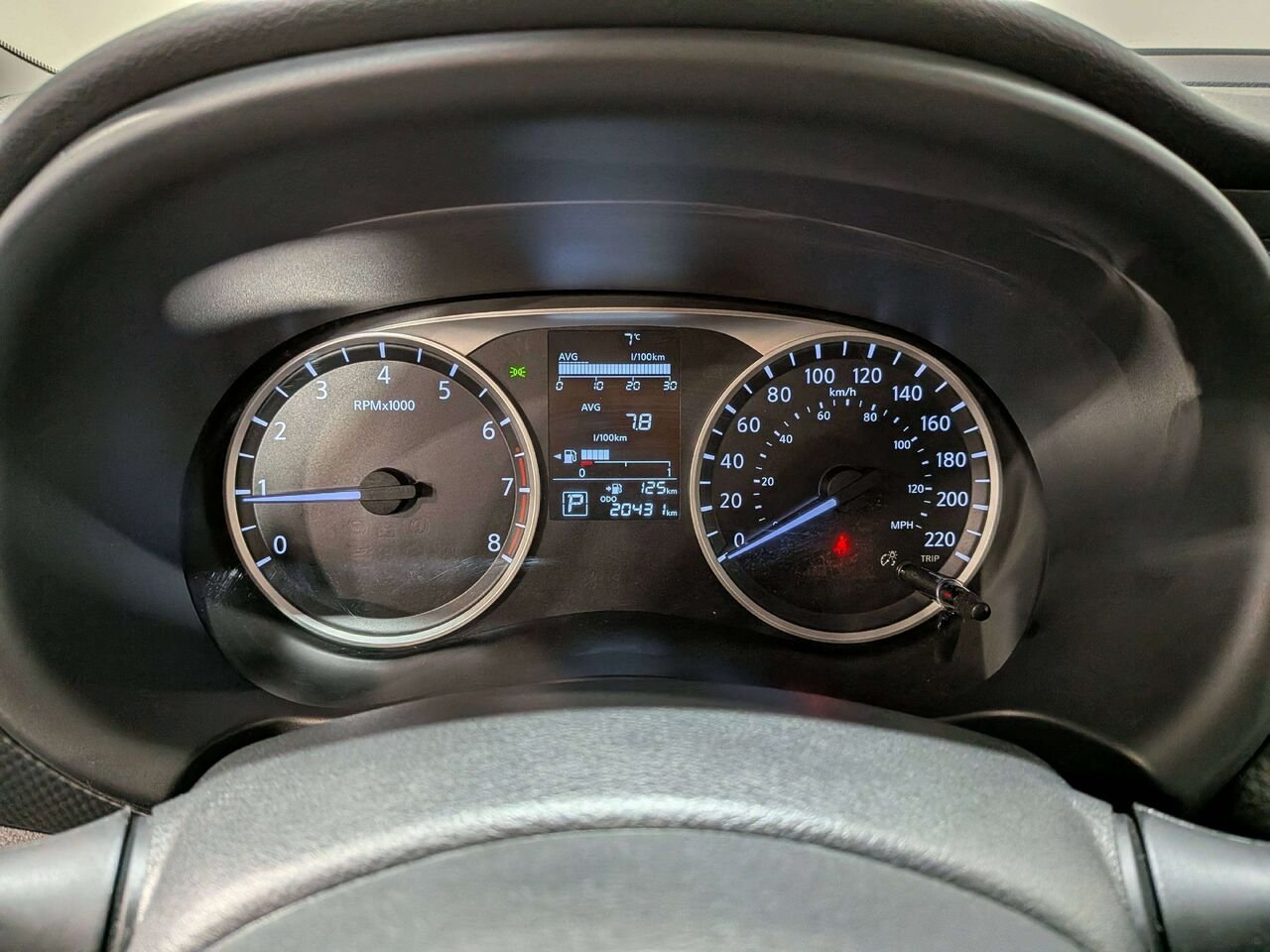 2024 Nissan Kicks S FWD Black Val-David - photo #16