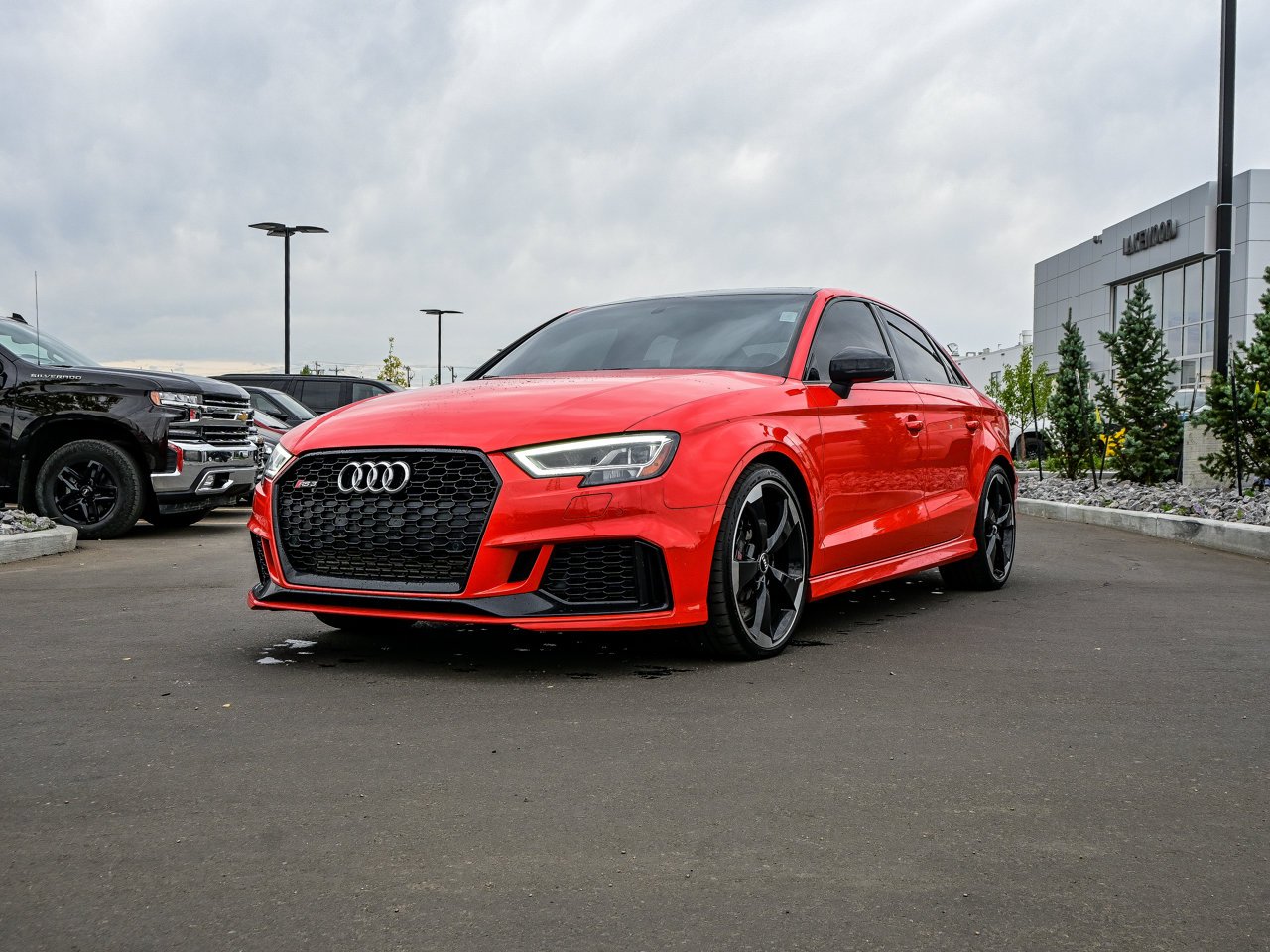 2018 Audi RS 3 Sedan 2.5 TFSI quattro S tronic Catalunya Red Metallic Sherwood Park - photo #3