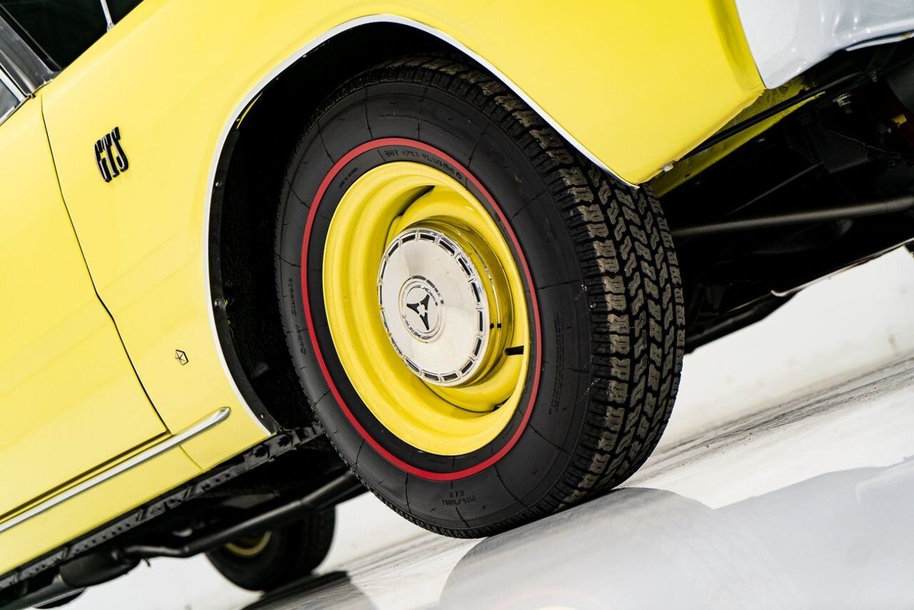 Dodge Dart *PRIX EN USD* GTS Conv Matching #s 340 cu in With Original Built Sheet 1968 Jaune Montréal - photo #3