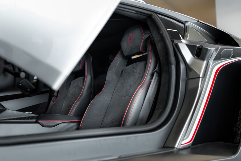 2014 Lamborghini Veneno 1 OF 3 | *PRICE IN USD* Grey Kirkland - photo #63