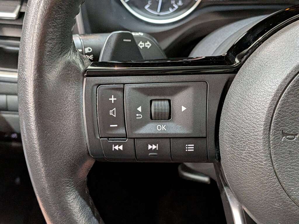 Nissan Rogue 2023 Beige Val-David - photo #15
