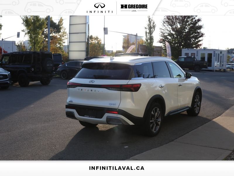 2022 Infiniti QX60 Laval - photo #10