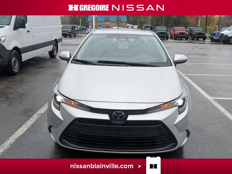 2025 Toyota Corolla Silver Blainville - photo #4