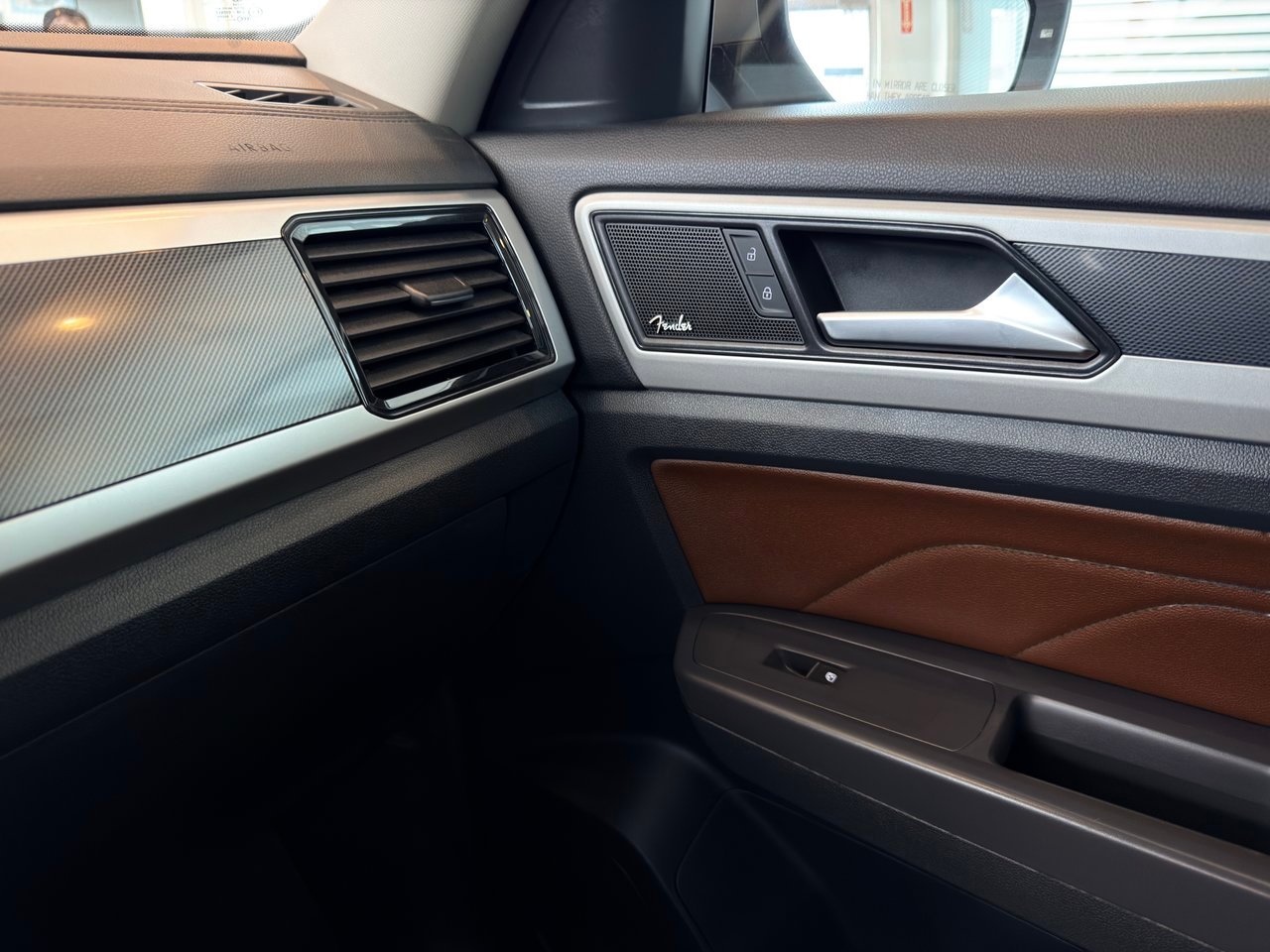 2021 Volkswagen Atlas Silver Notre-Dame-des-Prairies - photo #36